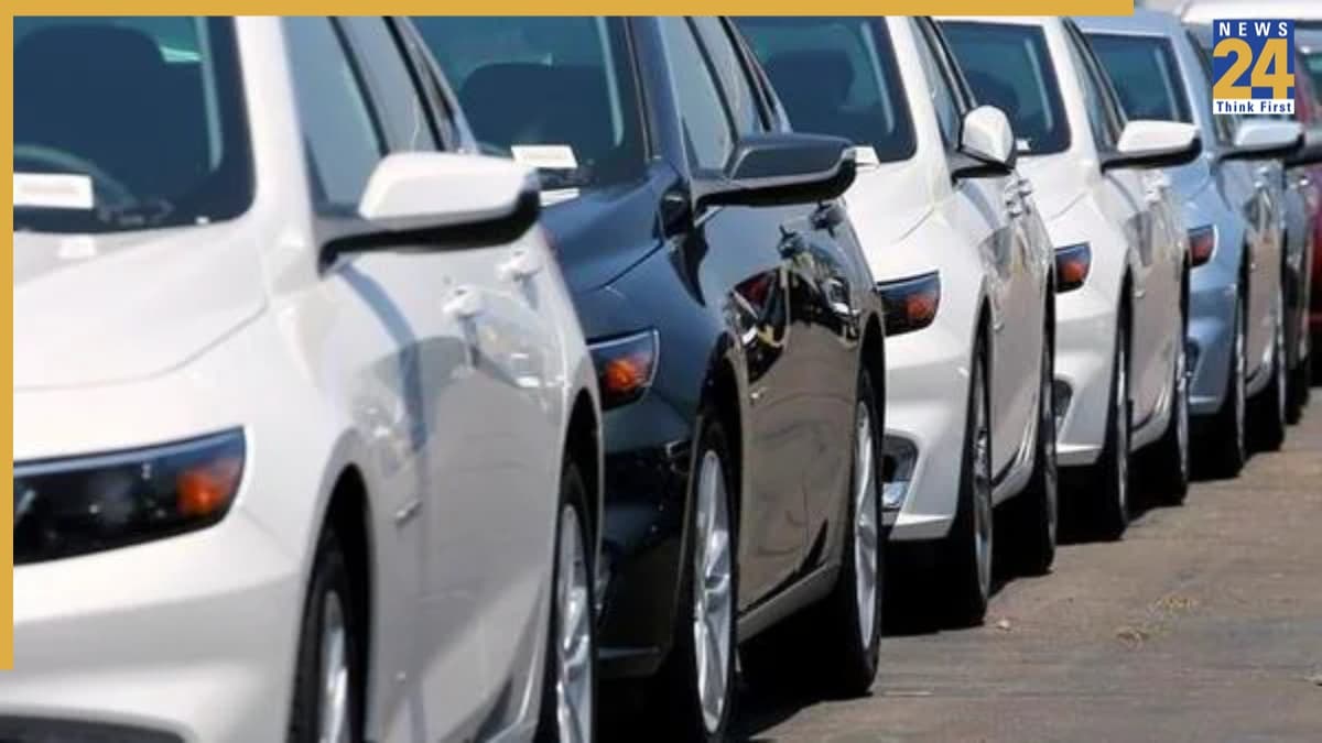 धनतेरस पर टूटा रिकॉर्ड: Maruti और Hyundai की जबरदस्त कार सेल्स, ऑटो सेक्टर में आई चमक