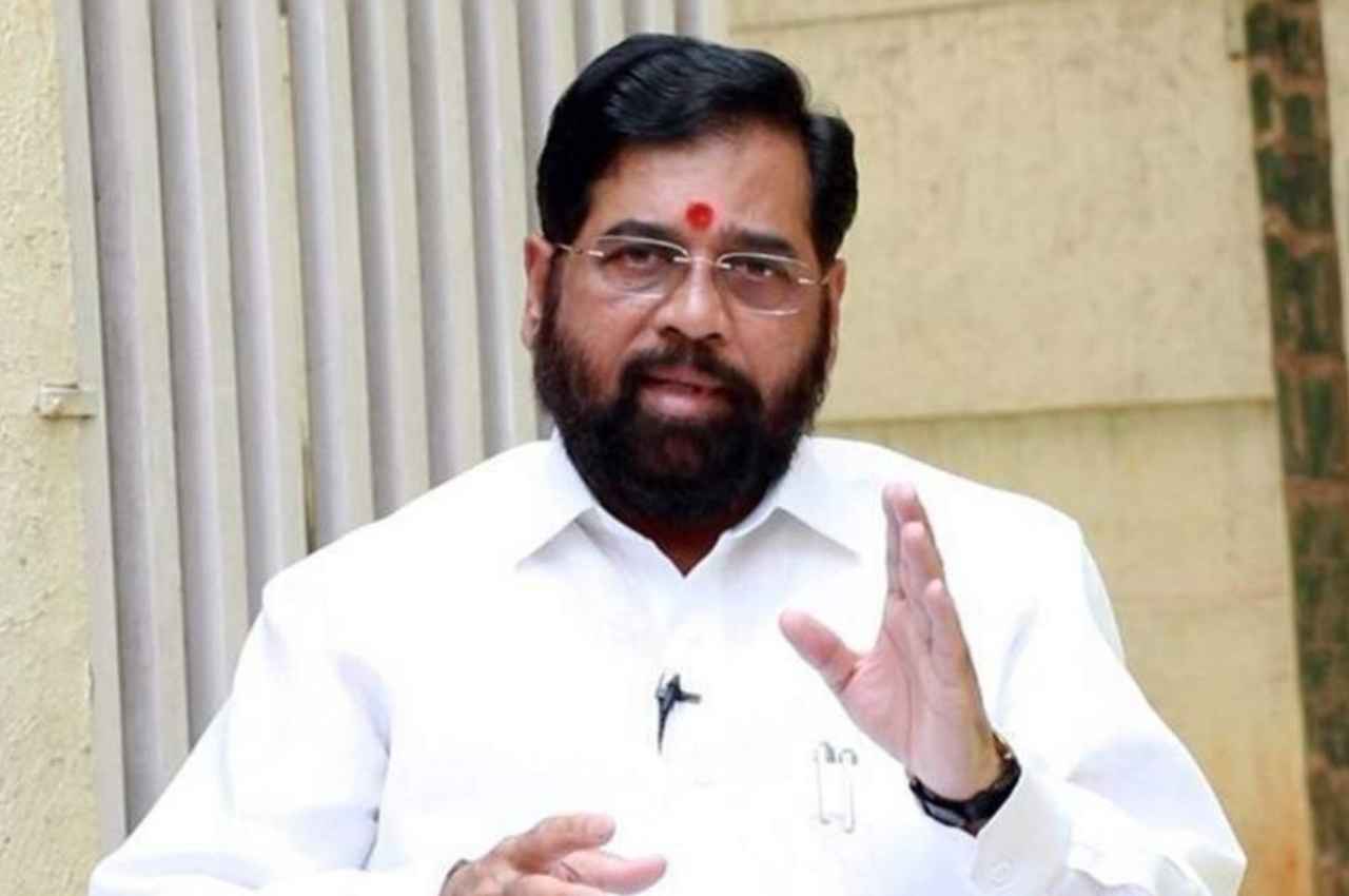 Maharashtra Politics: एकनाथ शिंदे गुट को एक और सफलता, संसद कार्यालय भी किया आवंटित