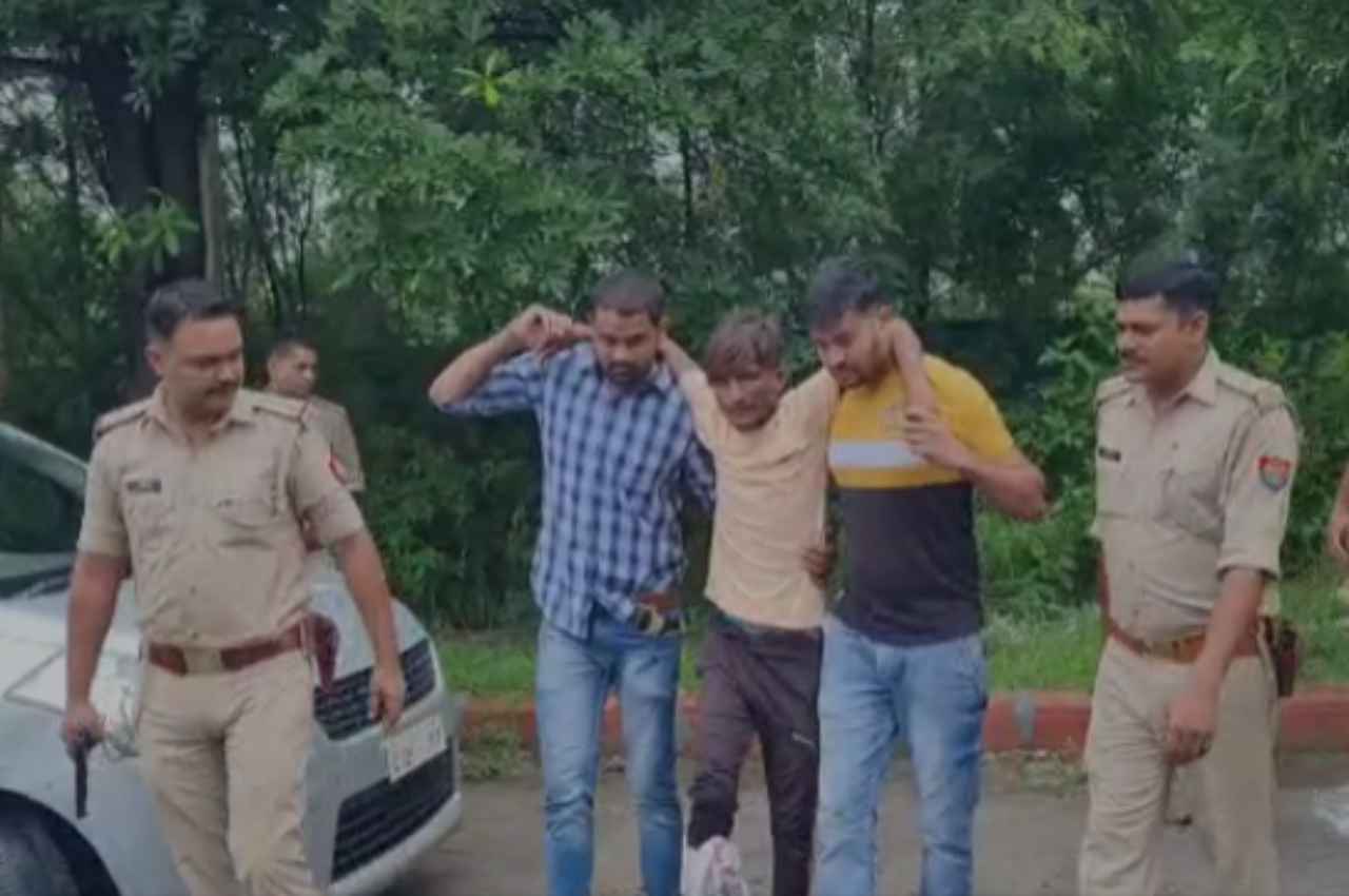 Noida police encounter (1)