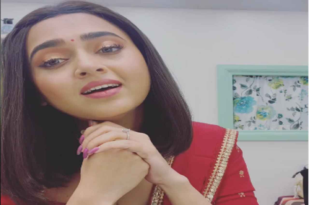 Tejasswi Prakash ने गाना गाकर जीता सबका दिल, करण कुंद्रा ने यूं की तारीफ