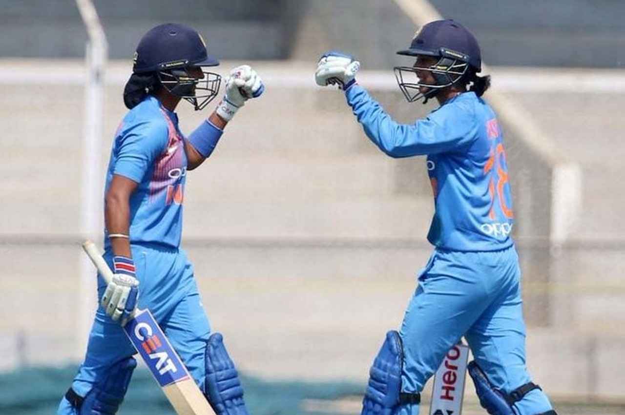 India Vs Pakistan Women's Live Score: पाकिस्तान ने टॉस जीतकर चुनी बल्लेबाजी