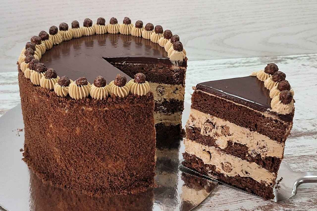 Coffee Cake Recipe: स्पेशल ऑकेजन को सेलिब्रेट करें बेकरी स्टाइल कॉफी केक के साथ, जानें रेसिपी