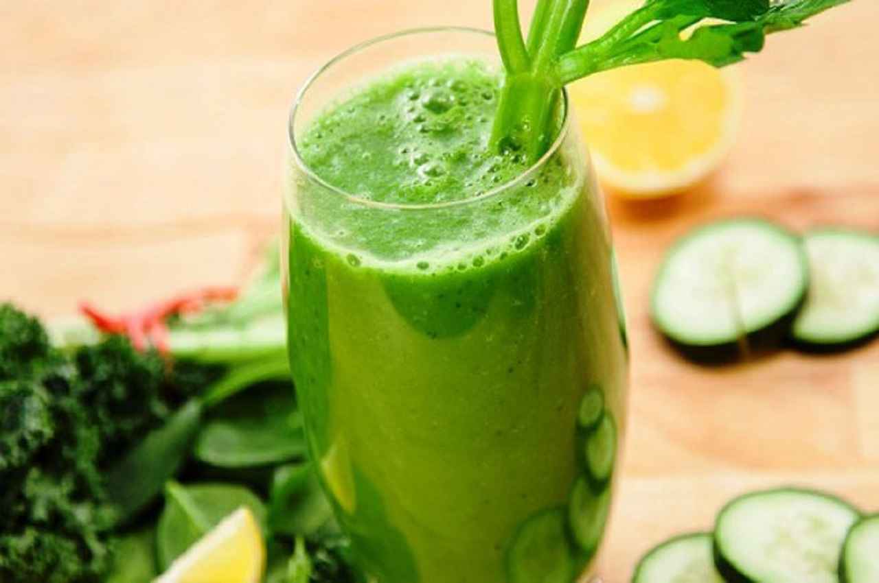 Cucumber Peel Juice Recipe: बॉडी डिटॉक्सीफिकेशन के लिए जरूर पीएं खीरे के छिलकों का जूस, जानें रेसिपी