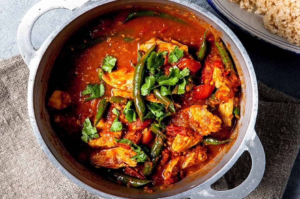 Ginger Chicken Masala Recipe: नॉनवेज खाने के शौकीन लंच या डिनर में बनाएं लजीज जिंजर चिकन मसाला, जानें रेसिपी