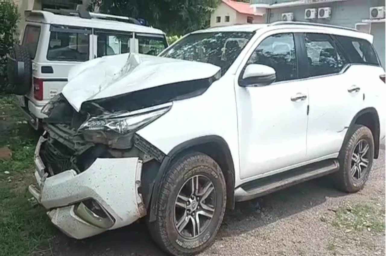 टक्कर टक्कर