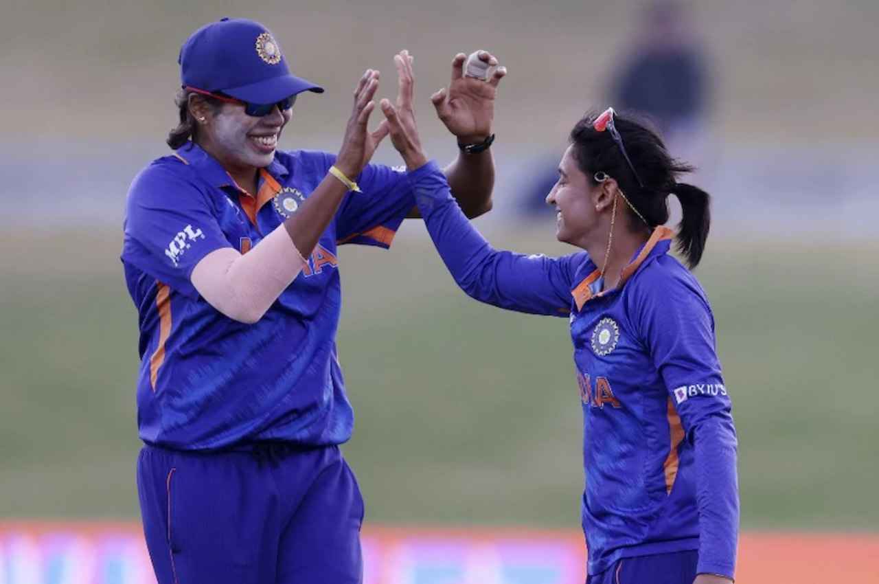 Harmanpreet Kaur jhulan goswami