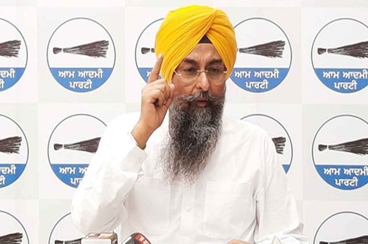 Punjab Speaker: कोर्ट में पेश नहीं होने पर पंजाब के स्पीकर और 2 मंत्रियों के खिलाफ गैर जमानती वारंट जारी