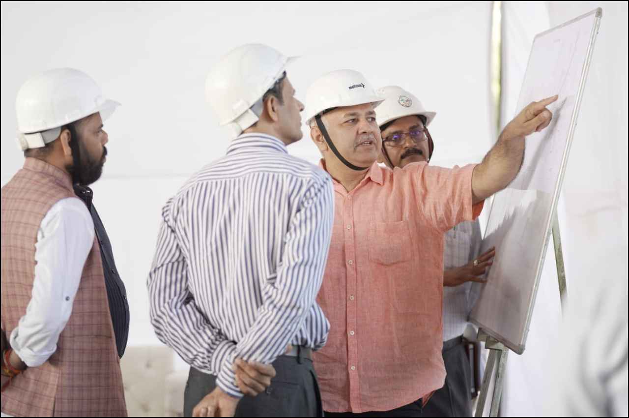 आश्रम फ्लाईओवर विस्तार का निर्माण कार्य नवम्बर तक पूरा कर जनता को समर्पित करेंगे: पीडब्ल्यूडी मंत्री मनीष सिसोदिया