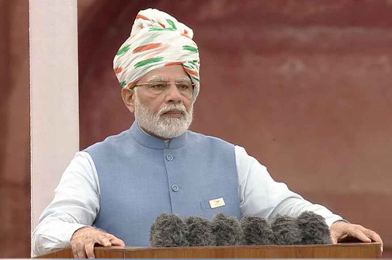 PM modi flag hoisting1 PM modi flag hoisting1