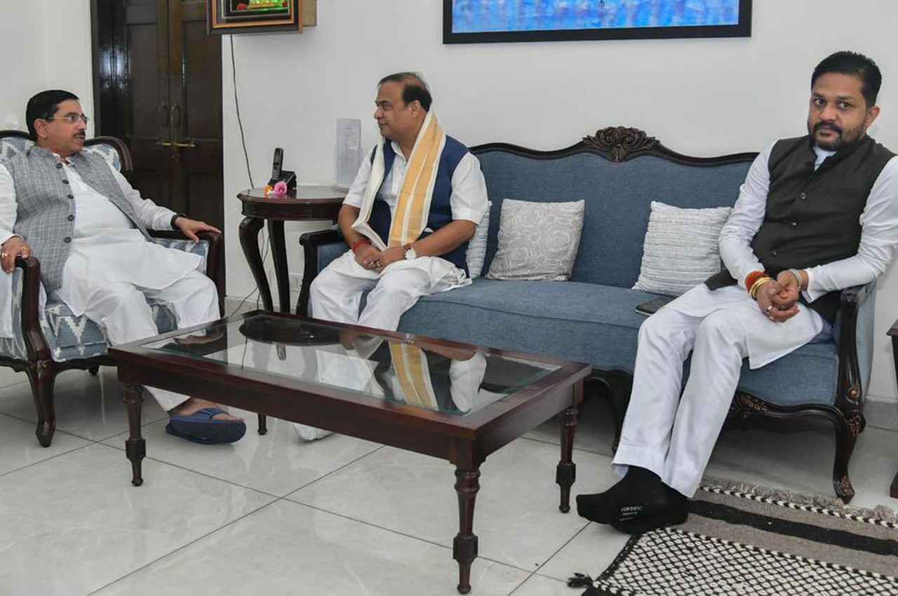 Prahlad Joshi, Himanta Biswa Sarma and jaimangal singh
