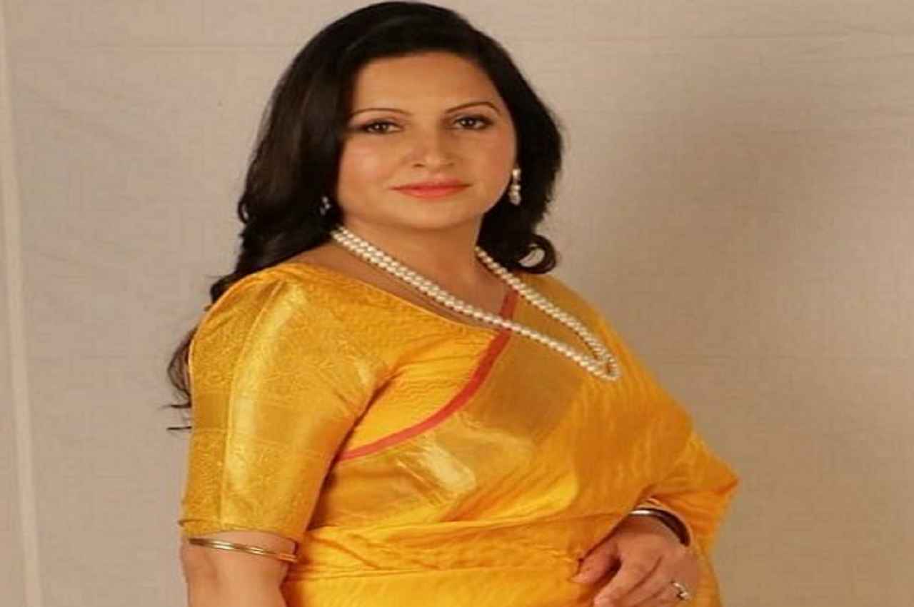 सोनाली फोगाट के परिवार ने मौत पर जताया संदेह, बहन ने कहा- कुछ देर पहले ही फोन पर दिया था ये इशारा