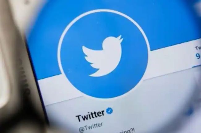 Twitter Down, Twitter