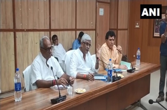 Union Minister Gajendra Shekhawat held review meeting