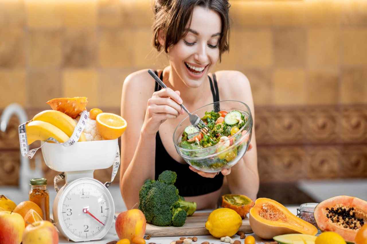 Food For Skin: चेहरे की झुर्रियां हो जाएंगी गायब, खाना शुरू करें ये 5 चीजें, मिलेगा शानदार निखार