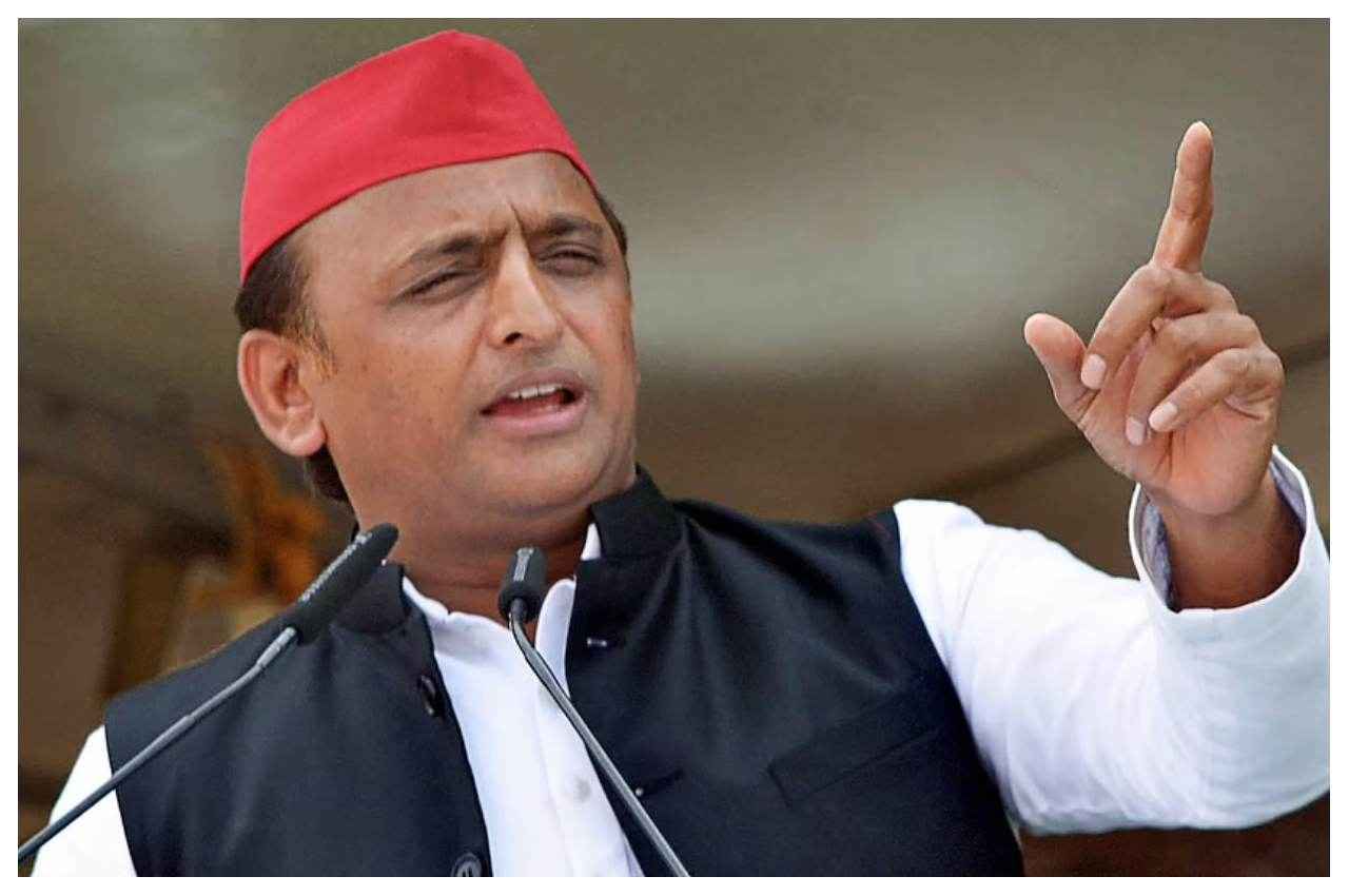 Mainpuri By-Election: सपा ने इटावा के DM-SSP को हटाने के लिए चुनाव आयोग को लिखा पत्र, ये है बड़ी वजह