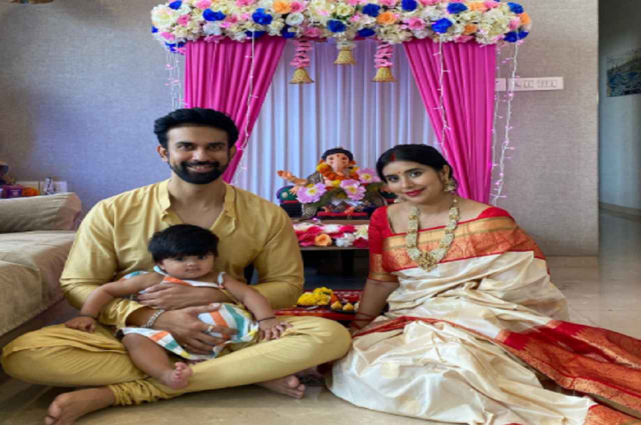 Charu Asopa के रिश्ते में हुआ सुधार!, पति राजीव सेन संग मनाया गणेश चतुर्थी का त्योहार