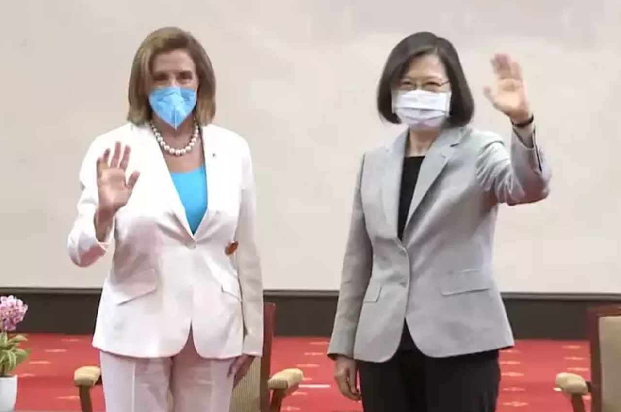 nancy pelosi taiwan