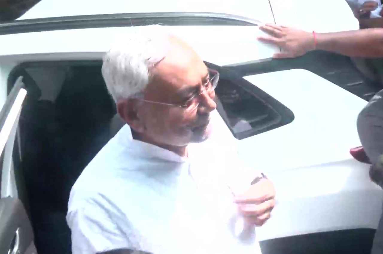Nitish On BJP: नीतीश ने राष्ट्रीय राजनीति में आने के दिए संकेत, कहा- 2024 में हम CM नहीं रहेंगे
