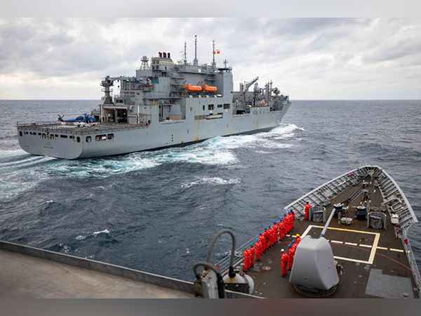 India-US Partnership: पहली बार अमेरिकी नौसेना का जहाज मरम्मरत के लिए भारत पहुंचा