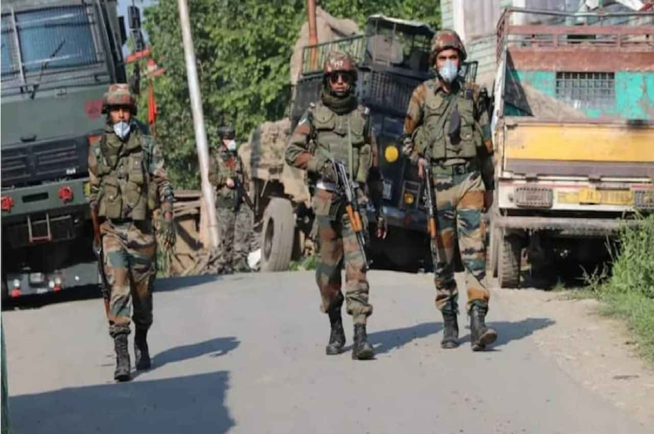 Rajouri Encounter: राजौरी में सुरक्षाबलों और आतंकियों के बीच मुठभेड़; सेना के 5 जवान शहीद