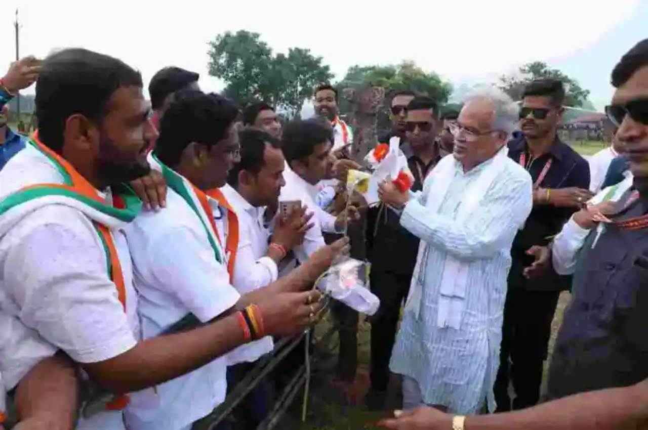 छत्तीसगढ़ में सारंगढ़-बिलाईगढ़ बना 30वां जिला, सीएम बघेल ने दी सभी को बधाई