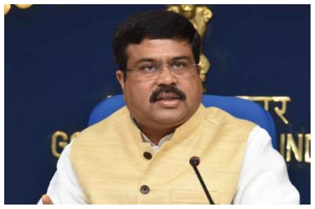 केंद्रीय मंत्री धमेंद्र प्रधान ने कहा-दिल्ली के सरकारी स्कूलों में छात्रों के नामांकन में कमी, कुछ लोग हैं 'बयान बहादुर'