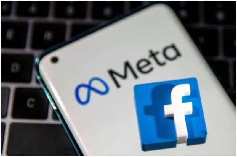 Facebook, Neighborhood Hyperlocal Feature