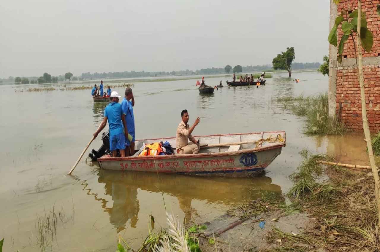 Ghazipur: एक सांप के कारण नदी में डूबी लोगों से भरी नाव, 7 की दर्दनाक मौत