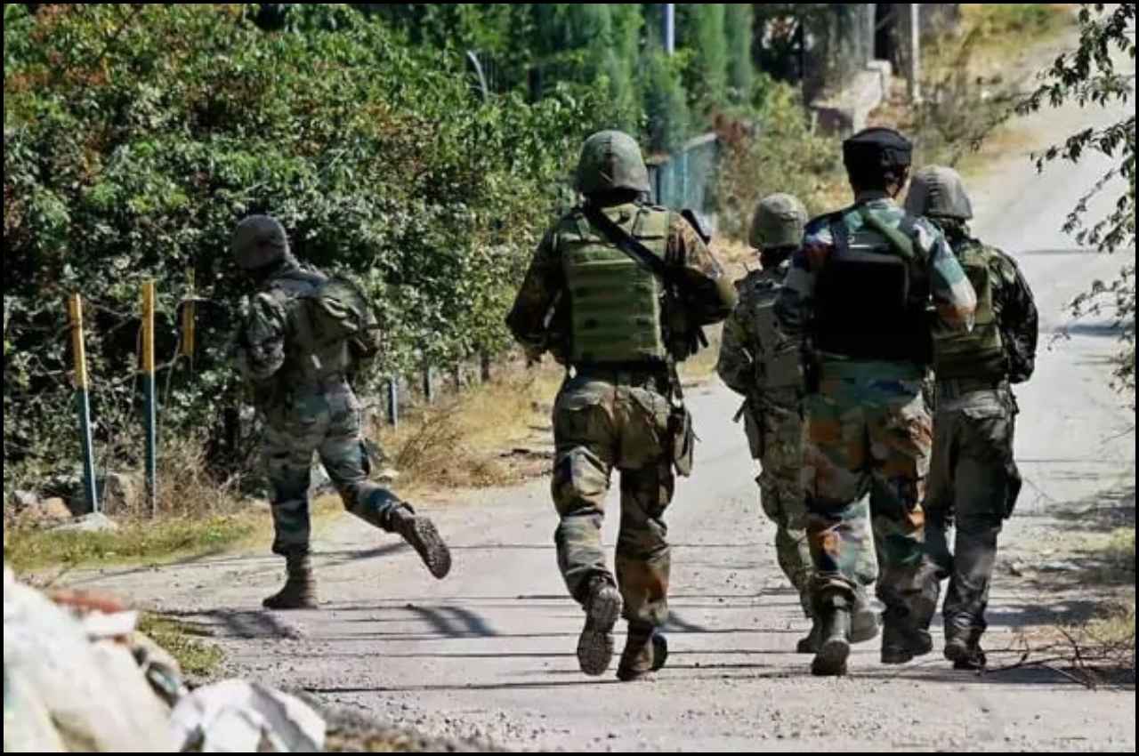 जम्मू-कश्मीर में सुरक्षाबलों का एक्शन जारी, अरनिया सेक्टर में पाकिस्तानी घुसपैठिए को मार गिराया