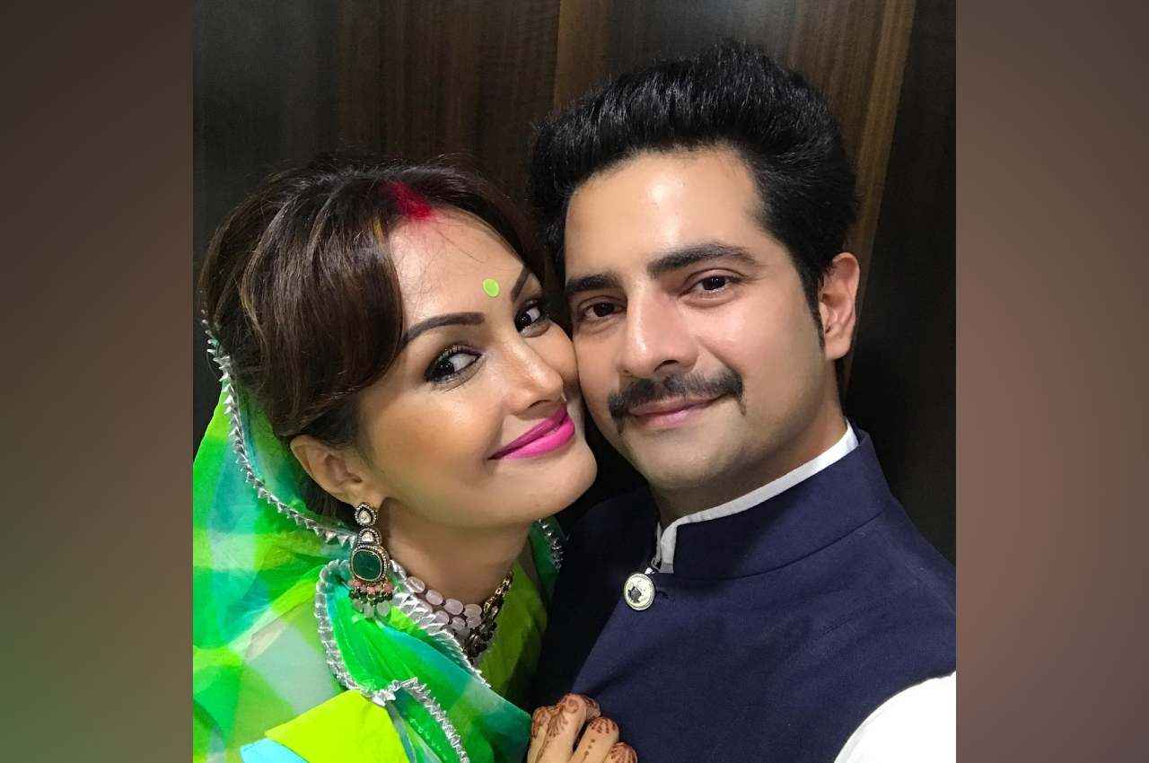 Karan-Nisha Relationship: एक्स्ट्रा मैरिटल अफेयर पर निशा ने तोड़ी चुप्पी, करण को दिया ये जवाब
