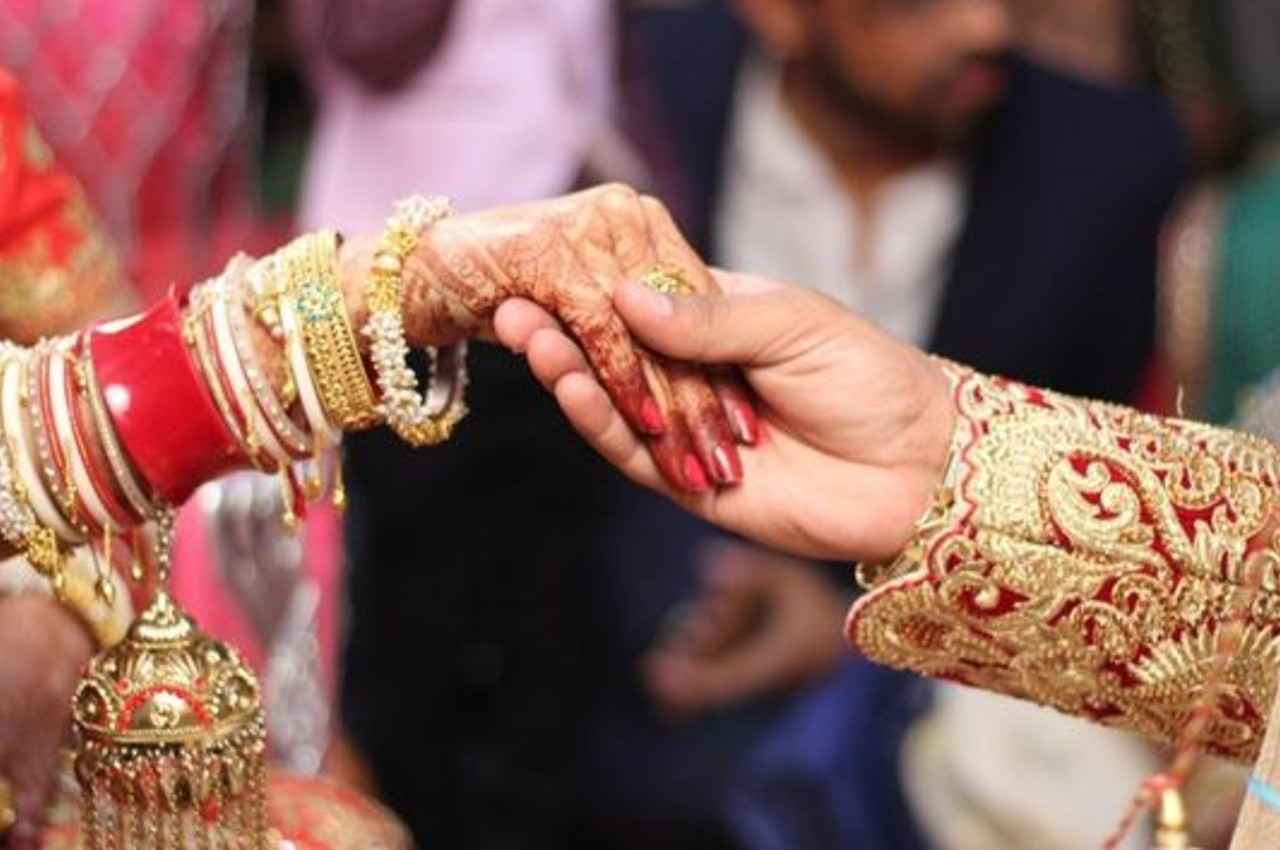 Odisha Man Marries Transwoman