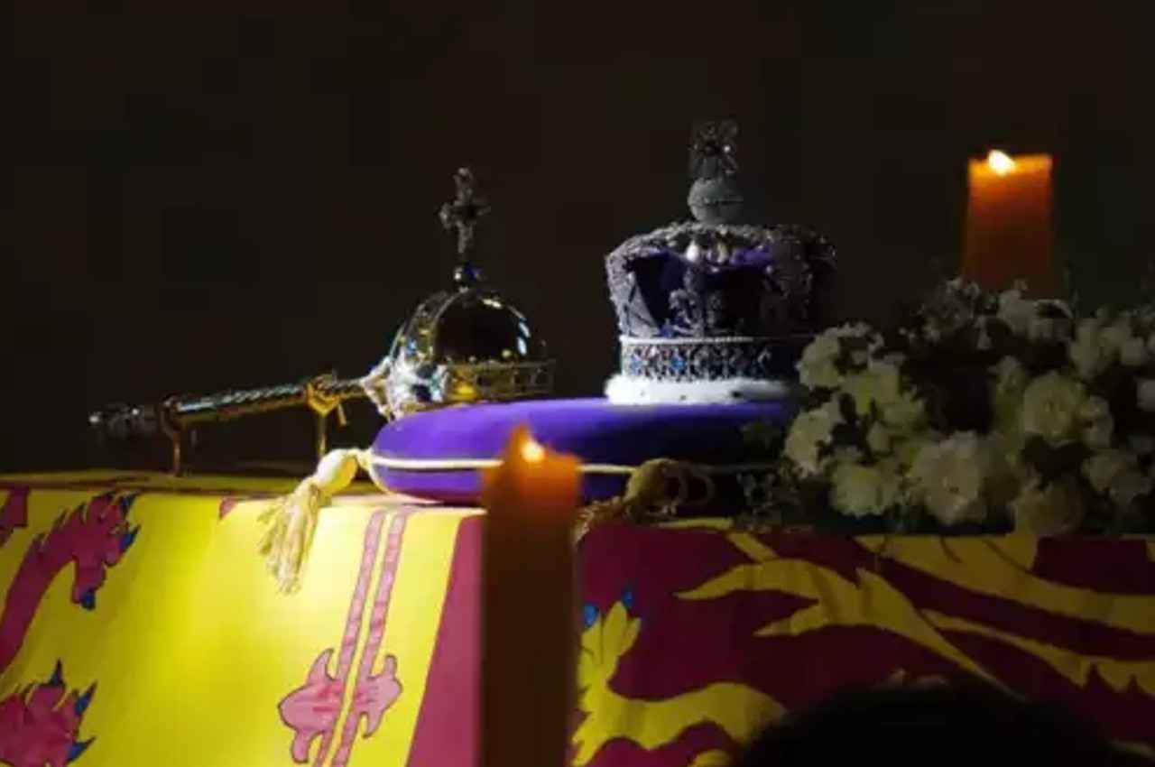 Queen Elizabeth: दक्षिण अफ्रीका ने ब्रिटेन से वापस मांगा 500 कैरेट का Great Star Diamond, जानें पूरा मामला