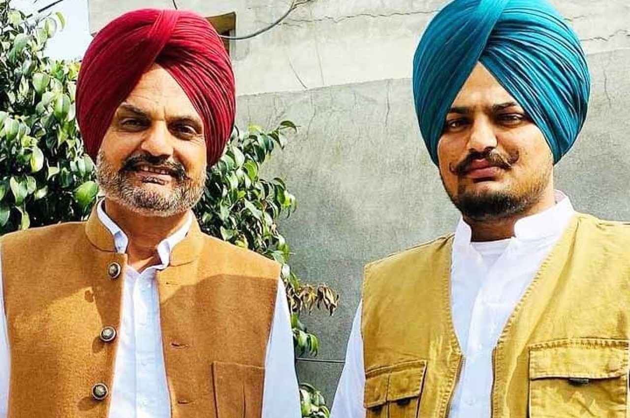 Sidhu Moose Wala के पिता को धमकी भरा ईमेल भेजा, लिखा- बिश्नोई और बरार के खिलाफ आवाज उठाना बंद करो