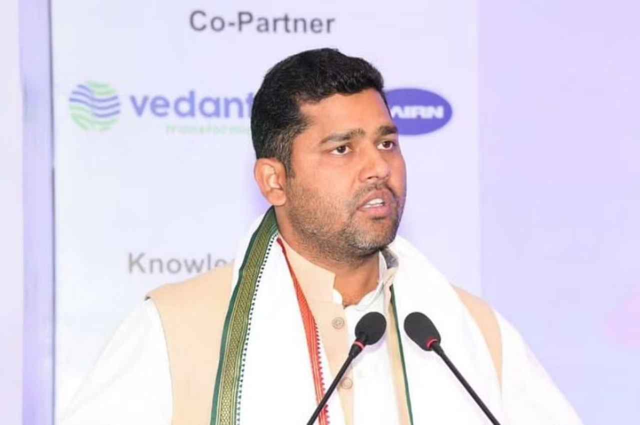 Rajasthan: खेल मंत्री चांदना पर जूता फेंकने वालों पर राजस्थान पुलिस ने लिया एक्शन, अब भुगतेंगे सजा