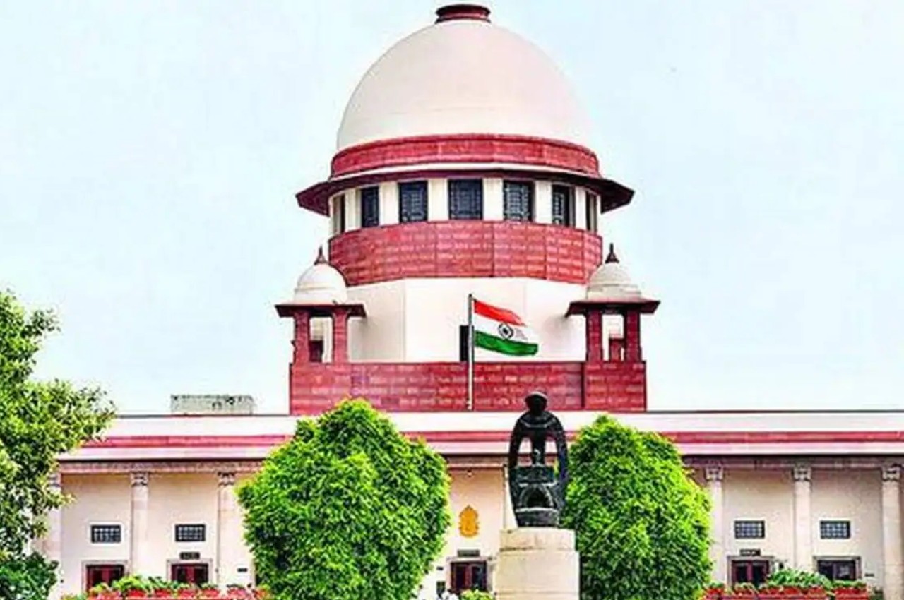 Supreme Court, IAS SMA Rizvi, IAS Sarayu Prasad Mishra, Allahabad Court, UP Hindi News