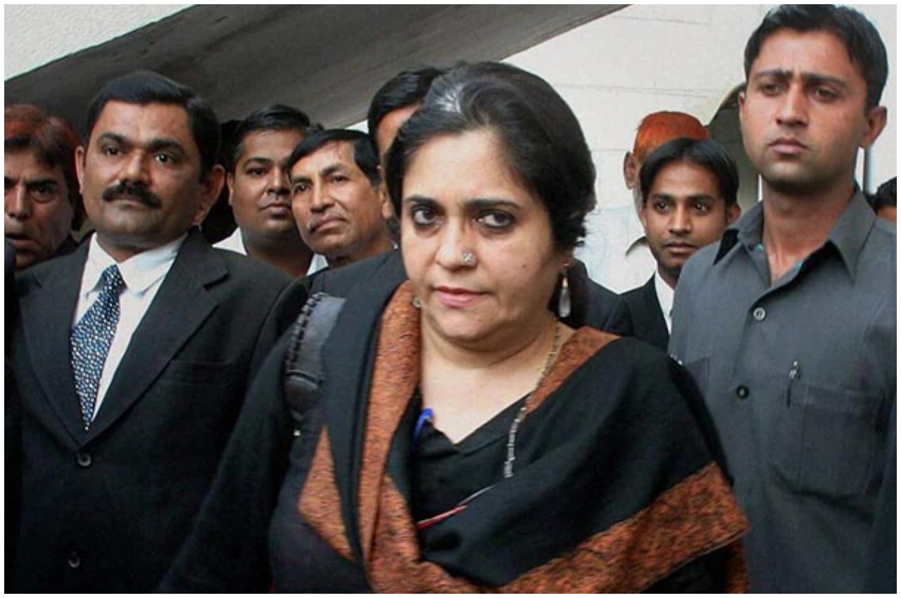 Supreme Court, Activist Teesta Setalvad, 2002 Gujarat riots