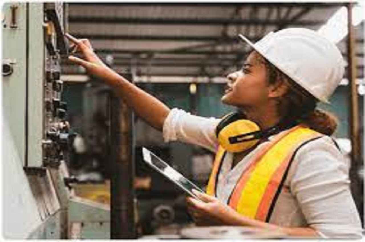 UPPCL recruitment 2022: 10वीं पास के लिए तकनीशियन के पदों पर निकली भर्तियां, जानें योग्यता समेत अन्य डिटेल्स