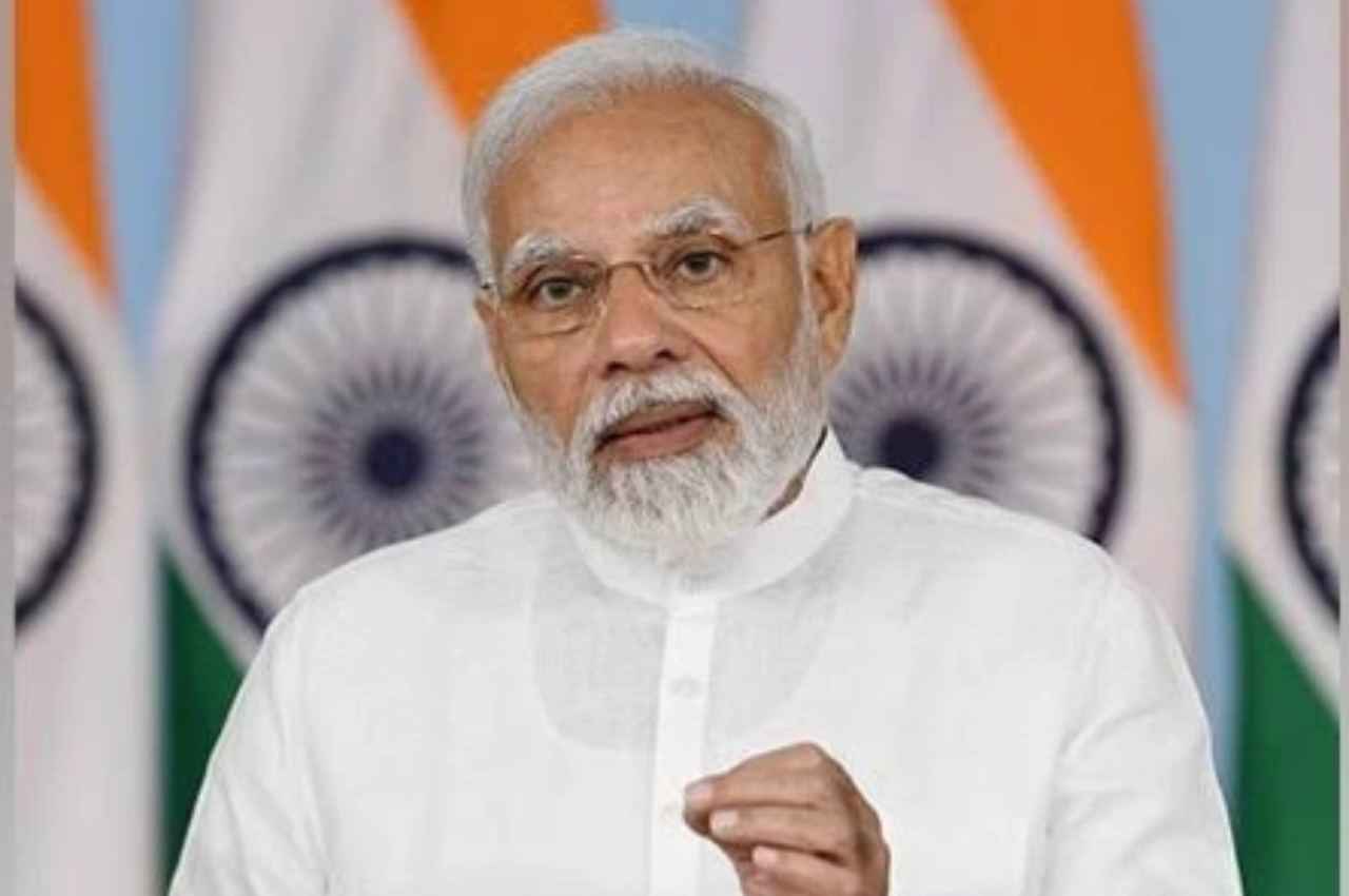 PM Kisan Yojana 12th installment: दशहरे से पहले बड़ी खबर, इस तारीख को लाभार्थियों को मिलेगा पैसा