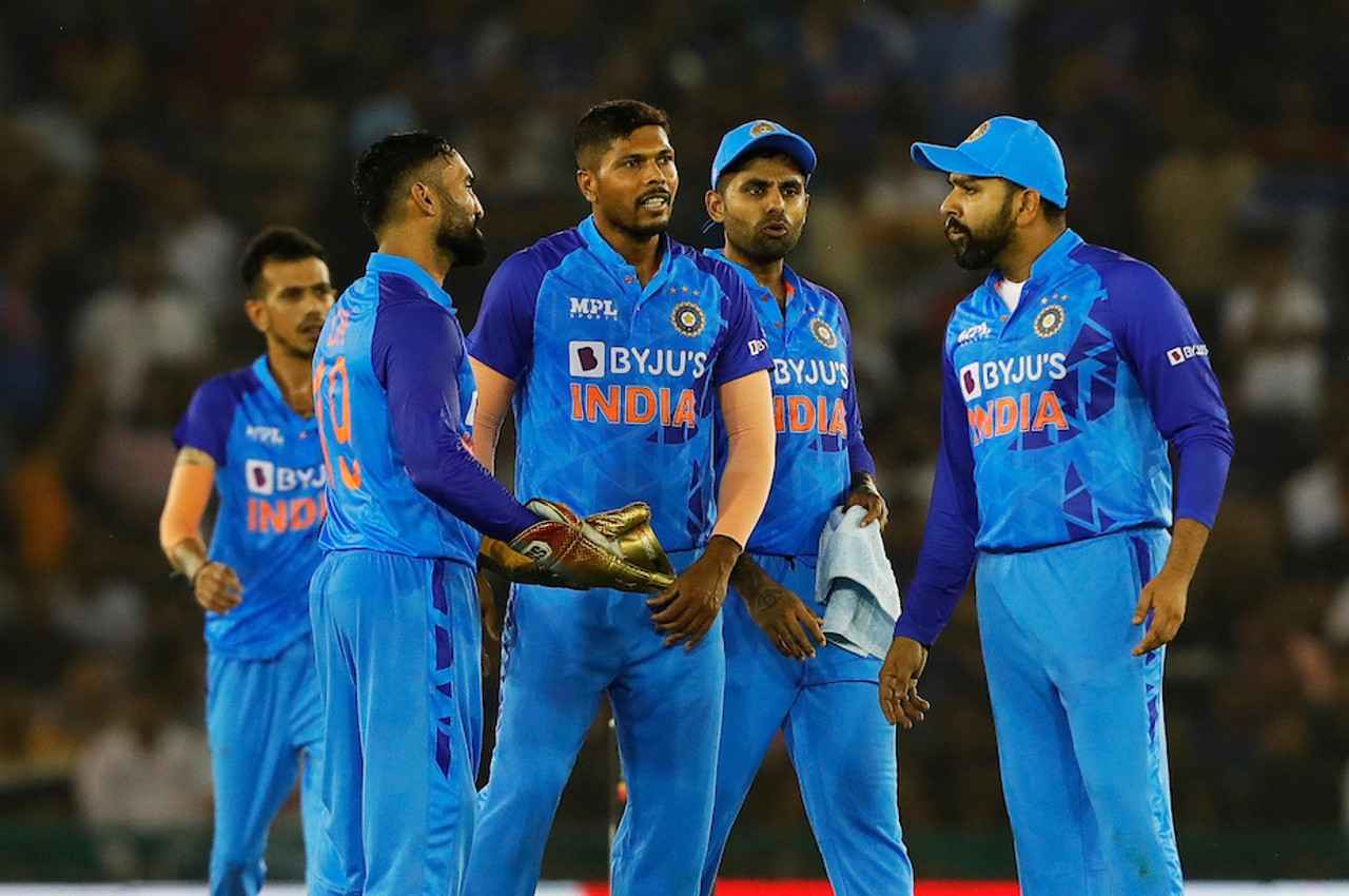 ICC T20 Rankings: ताजा रैंकिंग में सूर्या ने बाबर आजम को पछाड़ा, पांड्या को भी मिला बड़ा फायदा