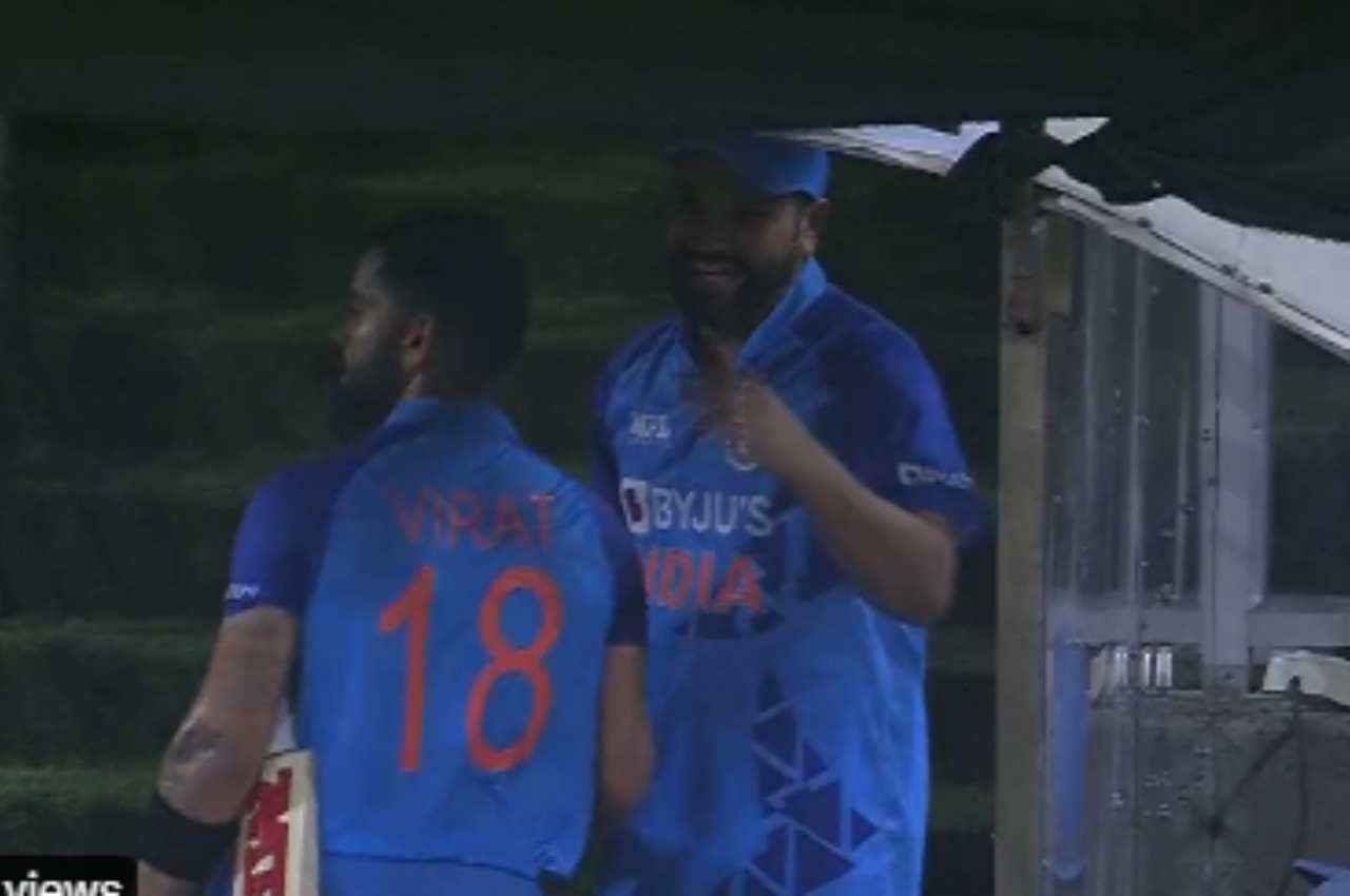 IND vs AUS: जब मैदान में आग उगल रहा था सूर्यकुमार का बल्ला, तब डग आउट से आया विराट को रोहित का मैसेज