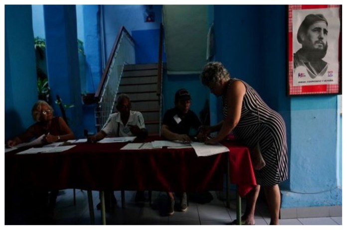 Voting in cuba