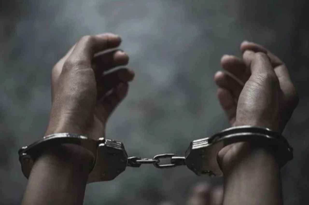 Ghaziabad Sepoy held for thrashing man in road rage in Ghaziabad uttar pradesh hindi news