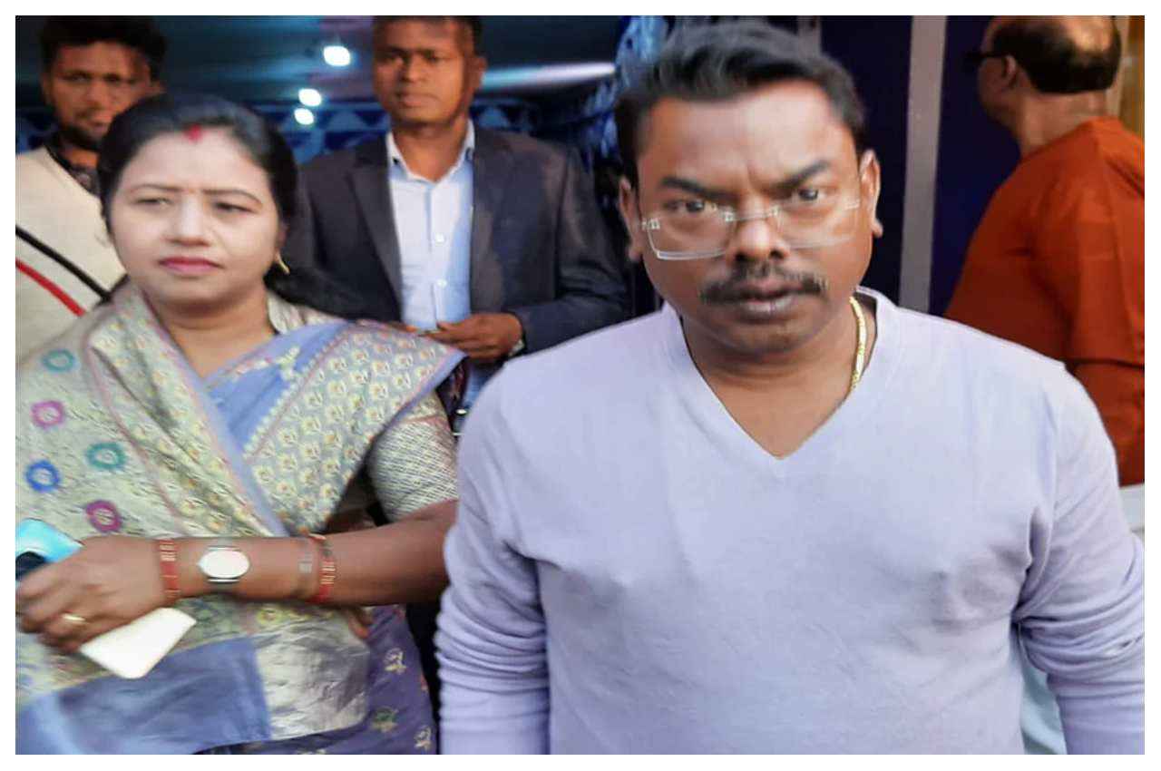 झारखंड: बसंत सोरेन के खिलाफ अयोग्यता याचिका पर चुनाव आयोग ने राज्यपाल को भेजी राय