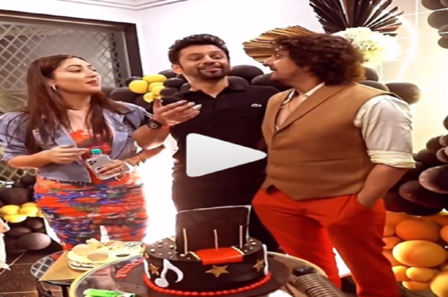 सिंगर राहुल वैद्य के जन्मदिन पर पत्नी दिशा ने सोनू निगम संग दिया स्पेशल परफॉर्मेंस, देखें वीडियो