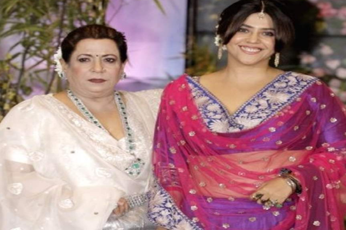 Ekta Kapoor और मां शोभा कपूर के खिलाफ इस मामले को लेकर जारी हुआ अरेस्ट वॉरंट