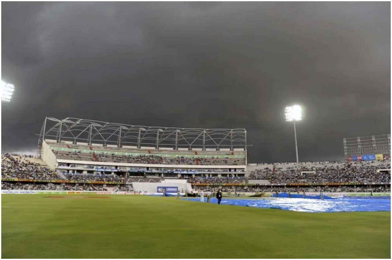 IND vs AUS 3rd T20: 8, 10, 15 या पूरे 20, कितने ओवरों का होगा मैच? जानिए हैदराबाद के मौसम का हाल