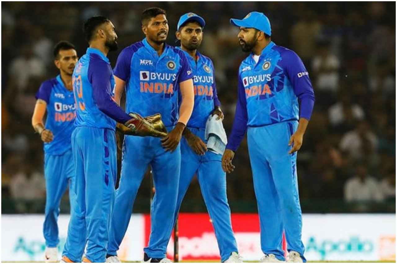 IND vs AUS: दूसरे T20 में बुमराह की वापसी तय, भुवी नहीं इस गेंदबाज का कट सकता है पत्ता
