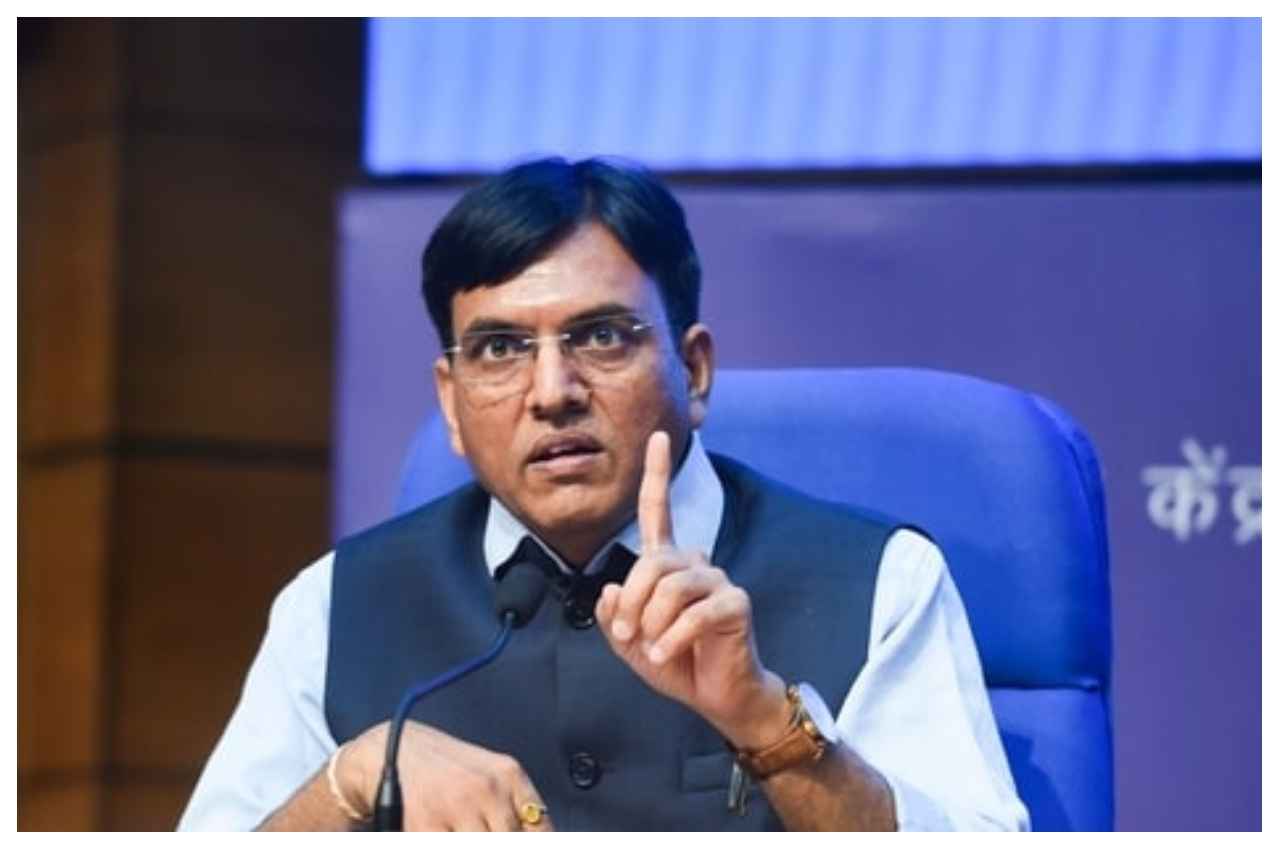 केंद्रीय मंत्री मंसुख मंडाविया बोले- 'मेक इन इंडिया, में भारत को वैश्विक विनिर्माण केंद्र बनाने की क्षमता