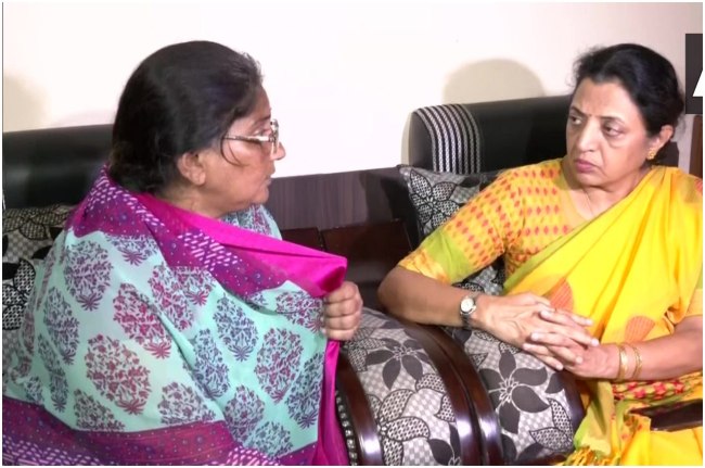 mumbai kamathipura prakash devi