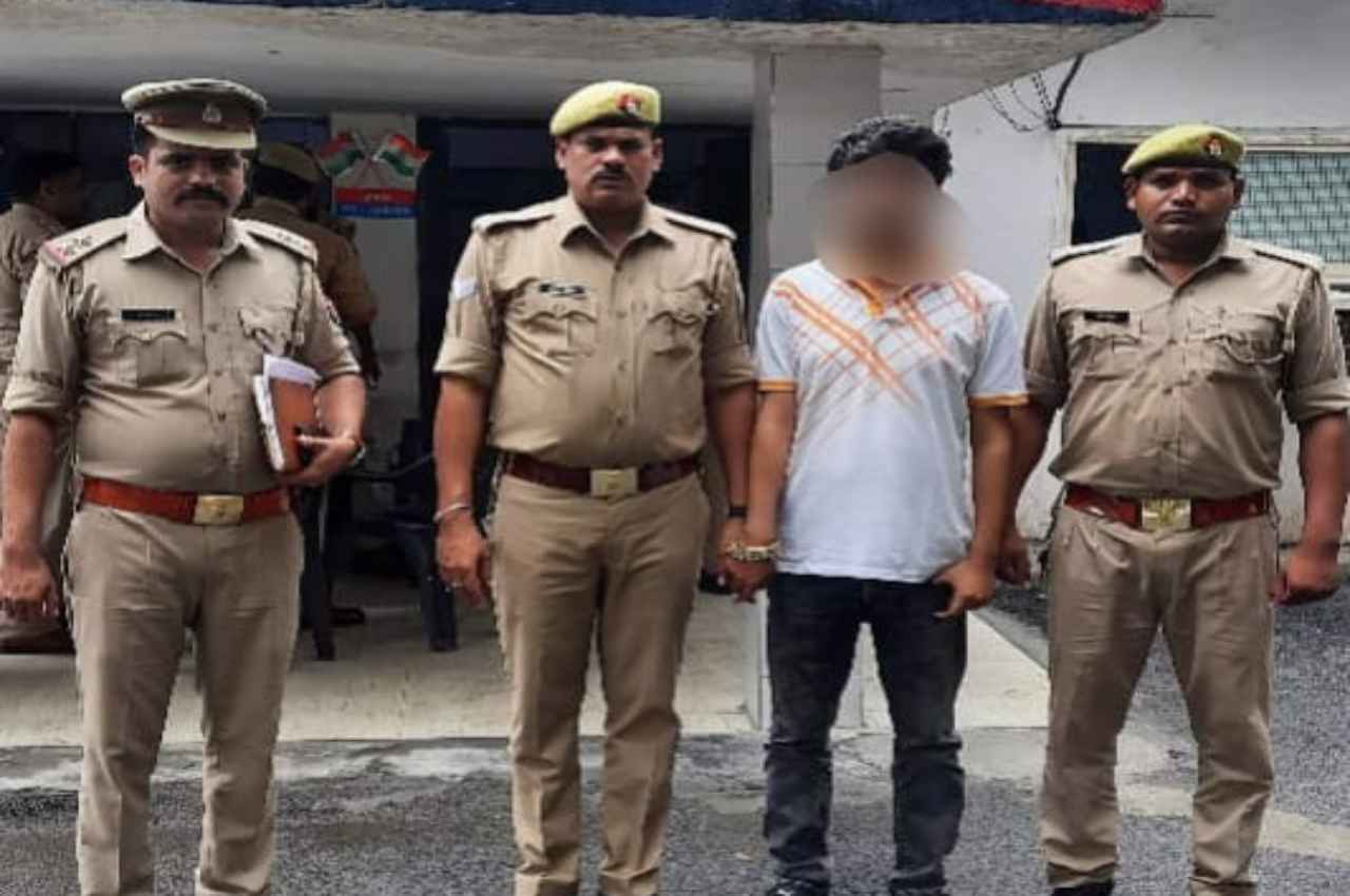Noida Crime News: स्पा सेंटर में मसाज के बाद की 'गंदी डिमांड', पुलिस ने पकड़ा तो निकला हिस्ट्रीशीटर